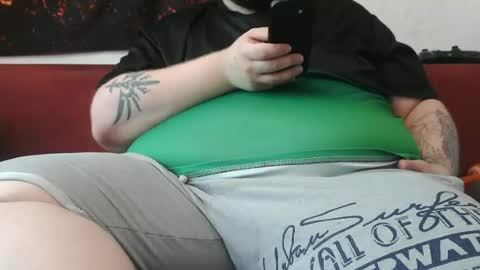 bigmac_xs online show from June 20, 11:02 am
