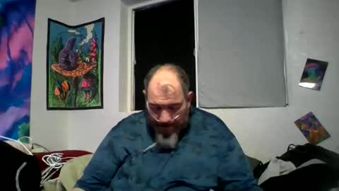bigman42of0rlife online show from May 17, 11:06 am