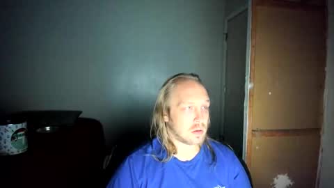 bigmike20129020 online show from May 2, 9:36 am