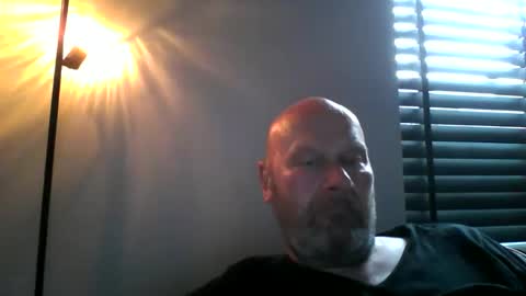 bigmike3339 online show from May 31, 7:15 am