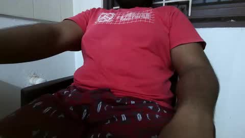 Snapshot of bignaturaldesi chatting on January 18, 1:15 pm bignaturaldesi online show from January 18, 1:15 pm