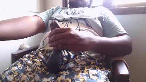 Snapshot of bignaturaldesi chatting on February 7, 10:08 am bignaturaldesi online show from February 7, 10:08 am