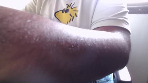 Snapshot of bignaturaldesi chatting on February 17, 9:39 am bignaturaldesi online show from February 17, 9:39 am