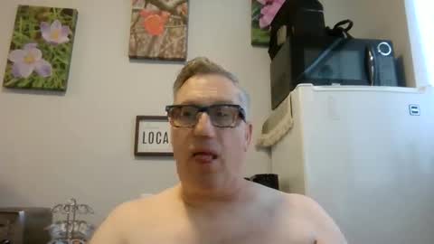 Snapshot of bignhard_69 chatting on March 20, 4:23 pm BignHard online show from March 20, 4:23 pm