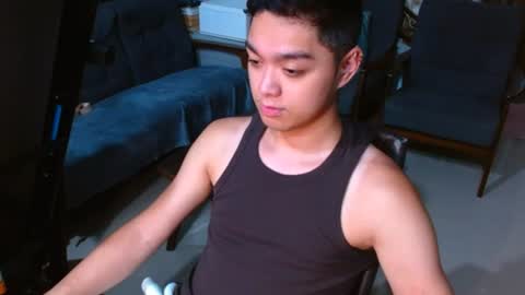 Snapshot of bigshowforyouxx chatting on June 21, 3:36 pm Jay online show from June 21, 3:36 pm