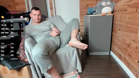 bigsshark online show from March 4, 7:31 pm