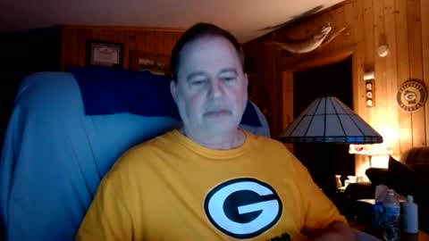 Snapshot of bigthicksatisfying2 chatting on July 6, 4:31 am bigthicksatisfying2 online show from July 6, 4:31 am