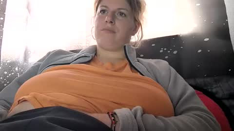 bigtitslala online show from November 17, 11:38 am