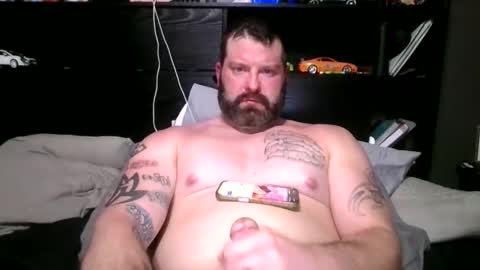 bigwhitecock2008 online show from March 27, 7:02 pm