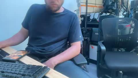 Big White Cock Worship online show from June 24, 9:03 pm