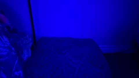Snapshot of bigwilly624969 chatting on June 27, 4:50 am bigwilly624969 online show from June 27, 4:50 am