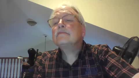 bill5600 online show from April 17, 7:28 pm