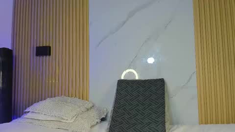 Sam online show from November 22, 11:42 am