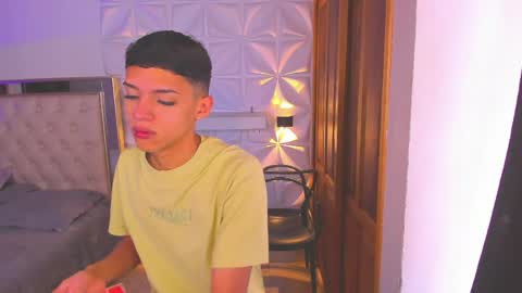 Sam online show from April 15, 12:12 pm