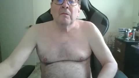 Bink195234 online show from April 27, 5:44 pm