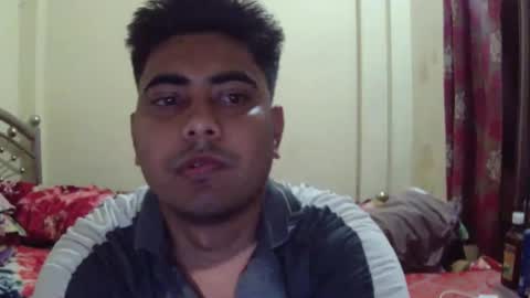 birbikrom104 online show from April 3, 12:47 pm