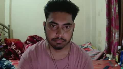 birbikrom104 online show from April 19, 1:21 pm