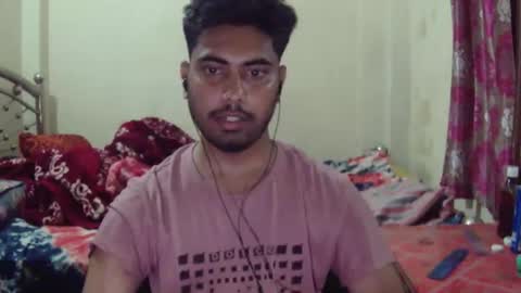 birbikrom104 online show from April 19, 6:10 pm