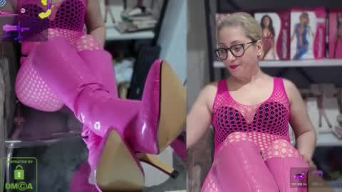 bisex woman online show from February 13, 8:38 pm