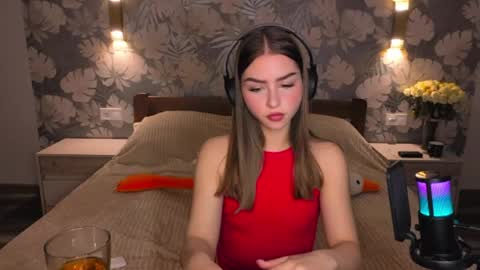 Margo online show from May 5, 6:38 pm