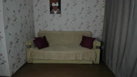 black_berry_bla_ck online show from February 6, 9:45 am