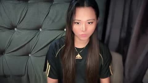 Snapshot of black_fairyxxx chatting on January 14, 10:21 am black_fairyxxx online show from January 14, 10:21 am