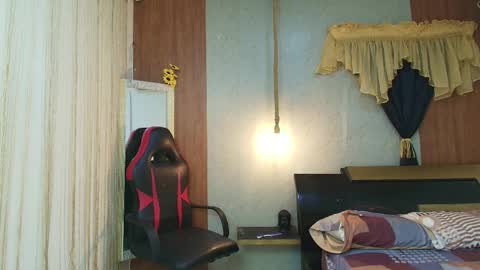 black_king_241 online show from April 6, 11:16 pm