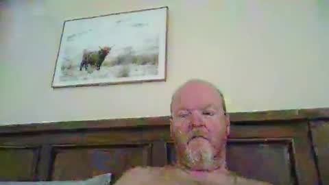 black_n_white4 online show from March 8, 4:49 am