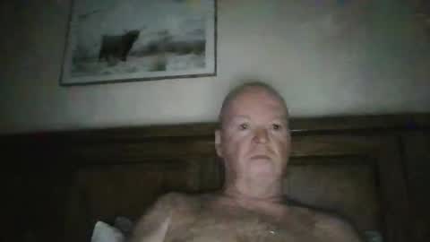 black_n_white4 online show from April 21, 11:18 pm