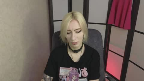 Emily online show from June 3, 8:39 am