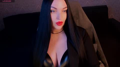 blackberry_star online show from April 15, 9:27 am