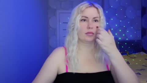 blackeyes11 online show from December 21, 11:56 pm