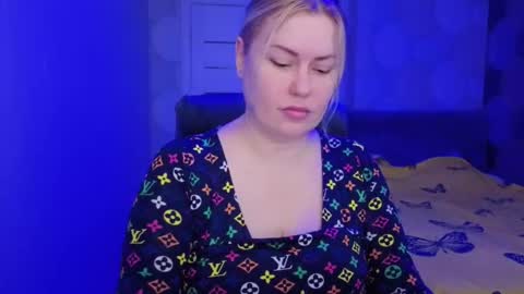 blackeyes11 online show from February 9, 12:03 am