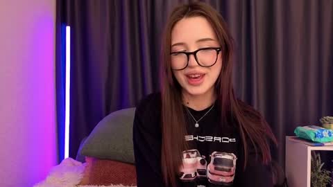 blackeyesgirl online show from April 8, 6:46 am