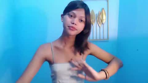 Snapshot of blackmanika chatting on April 29, 11:33 pm blackmanika online show from April 29, 11:33 pm