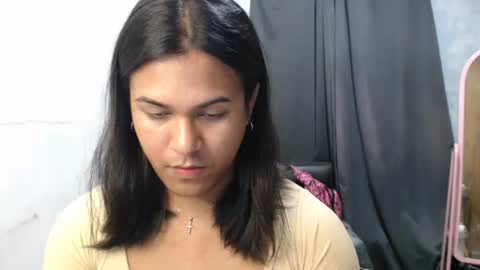 Ellez online show from November 4, 7:13 pm