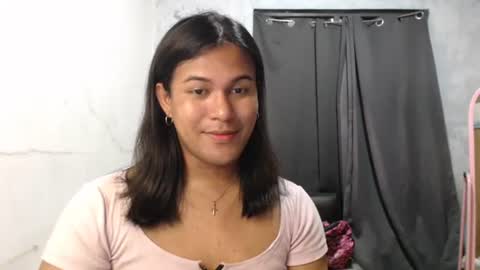 Ellez online show from November 23, 6:19 pm