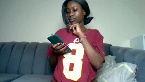 Snapshot of blackprincess25 chatting on July 19, 9:02 am Lorraine online show from July 19, 9:02 am