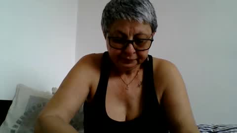 Snapshot of blackwidow05 chatting on June 10, 9:08 am Black Widow online show from June 10, 9:08 am