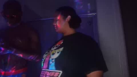 Snapshot of blessica_eddieluv6996 chatting on February 21, 8:32 pm BLESSICA EDDIE LOVE online show from February 21, 8:32 pm