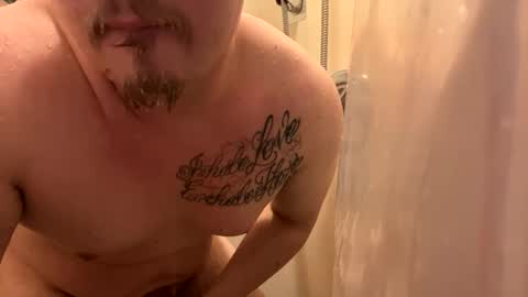 Snapshot of blissfulfoxtrot chatting on March 8, 2:04 am Blissful Foxtrot online show from March 8, 2:04 am