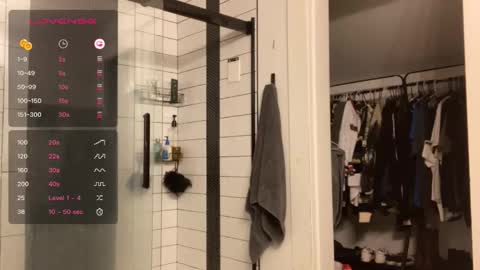 Snapshot of blkalthottie chatting on January 17, 2:49 am blkalthottie online show from January 17, 2:49 am