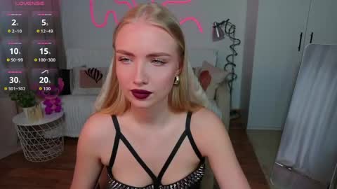 Nessa online show from April 30, 10:32 am