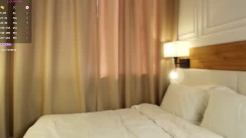 blondoll online show from August 1, 1:16 am