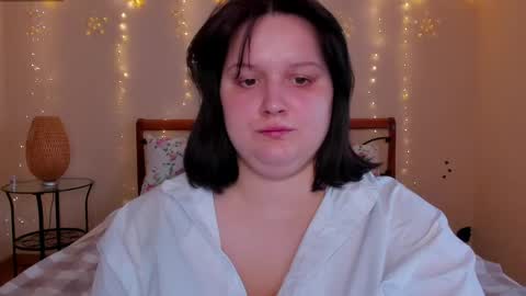 blossom_soniya online show from May 2, 1:43 am