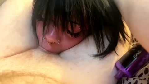 blowjob_bitch69 online show from May 15, 10:50 pm