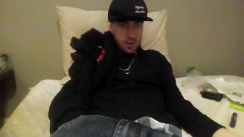 Snapshot of blowmyswag chatting on May 13, 4:43 am blowmyswag online show from May 13, 4:43 am