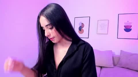 blue_angeel online show from April 21, 1:06 pm