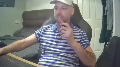 bluebirdflame1 online show from February 13, 6:41 am