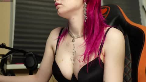 Lika online show from April 19, 7:27 pm